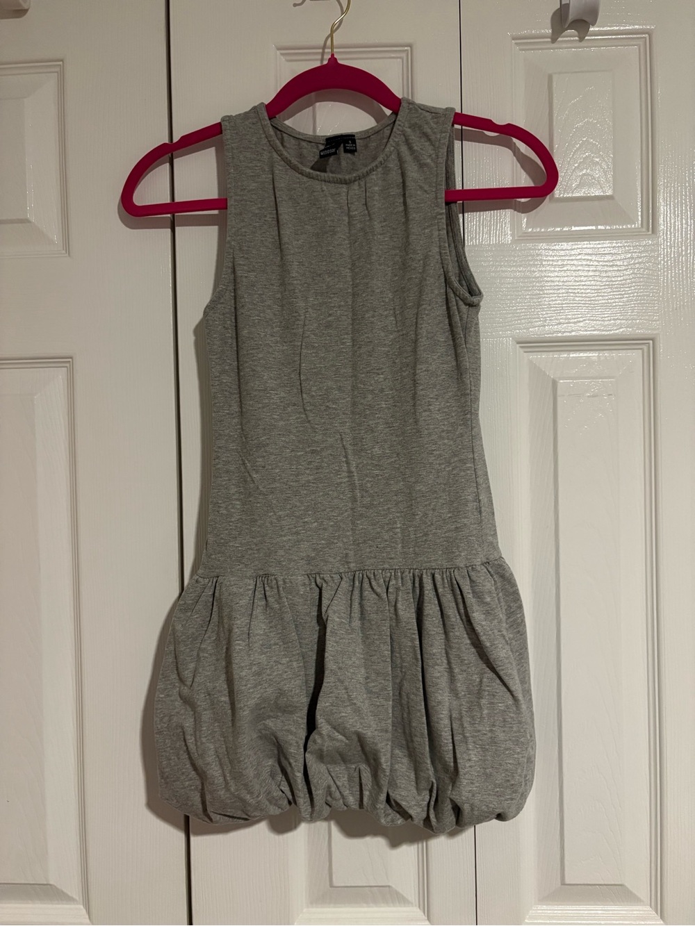 Windsor Heather Gray Sleeveless Bubble Hem Mini Dress - Picture 1 of 3